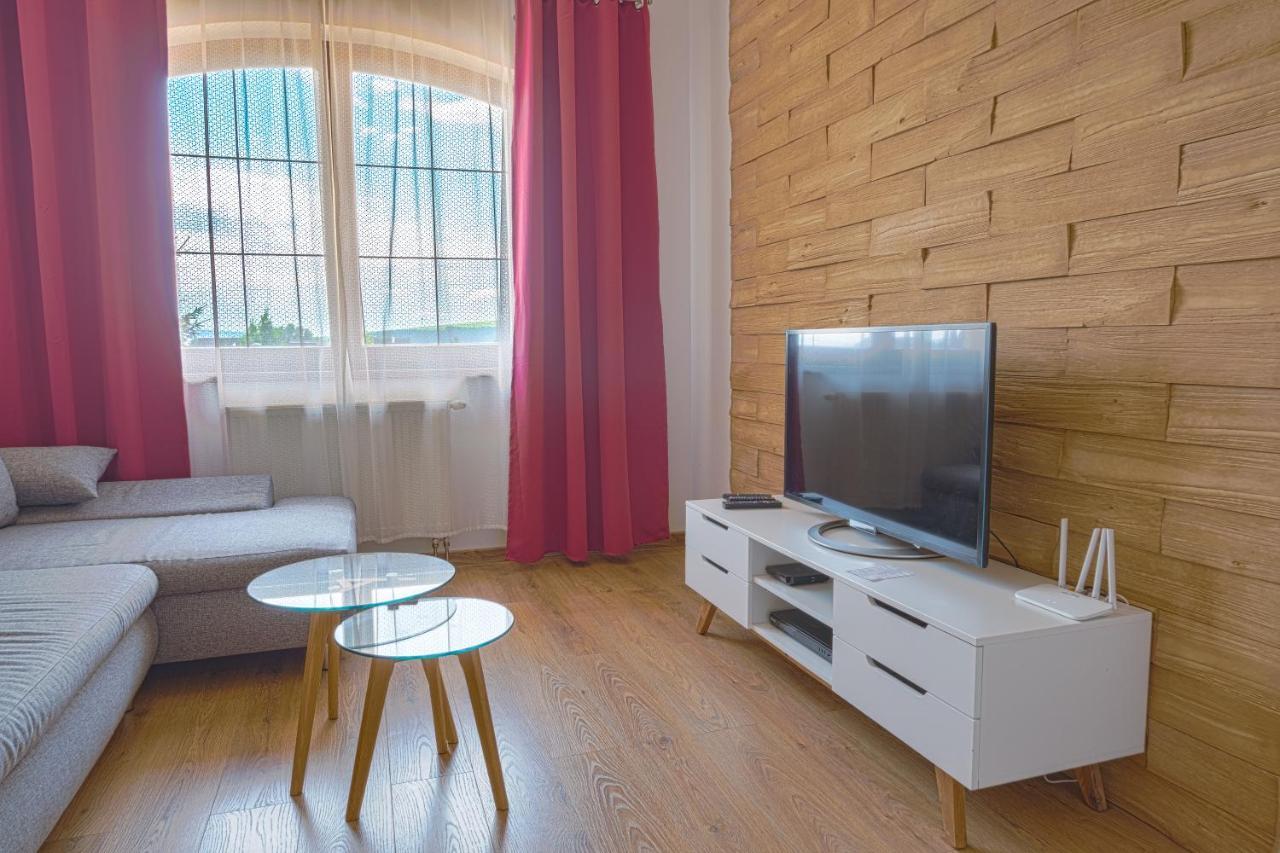Relax & Luxury A4 Apartment Vel'ka Lomnica Buitenkant foto